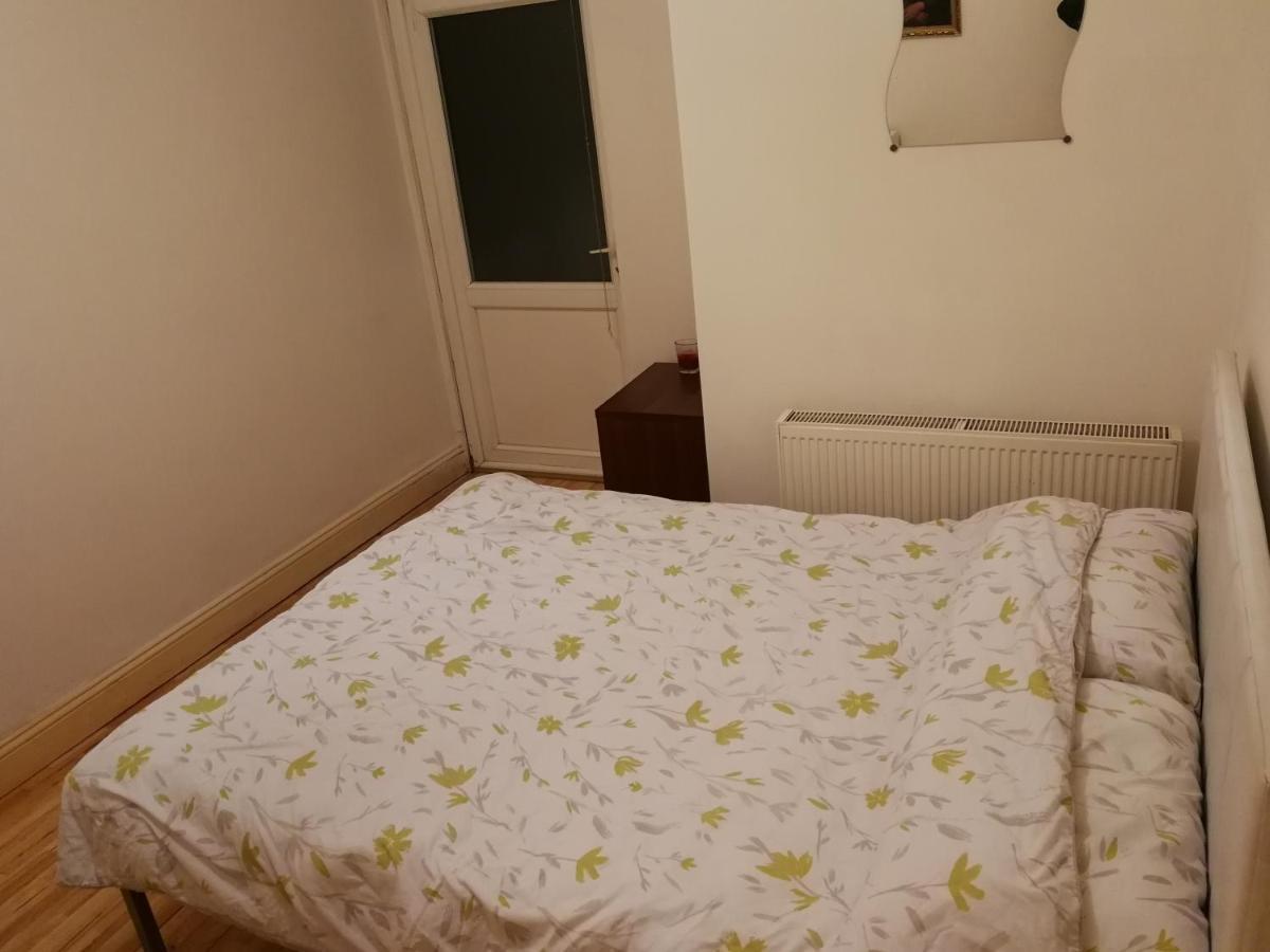 Haringey Victorian House Aparthotel Лондон Екстериор снимка