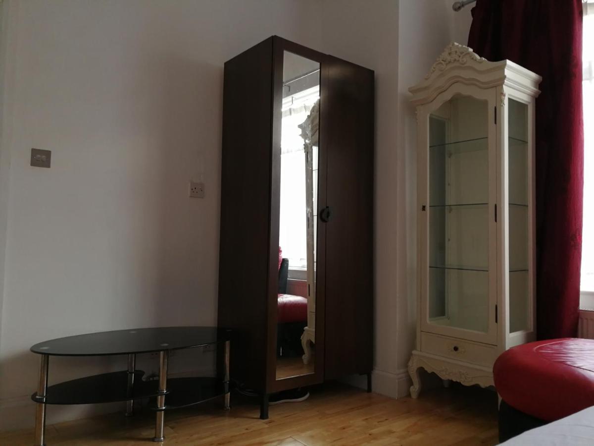Haringey Victorian House Aparthotel Лондон Екстериор снимка